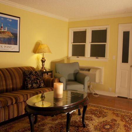 Kenny'S Tipperary Inn Montauk Esterno foto