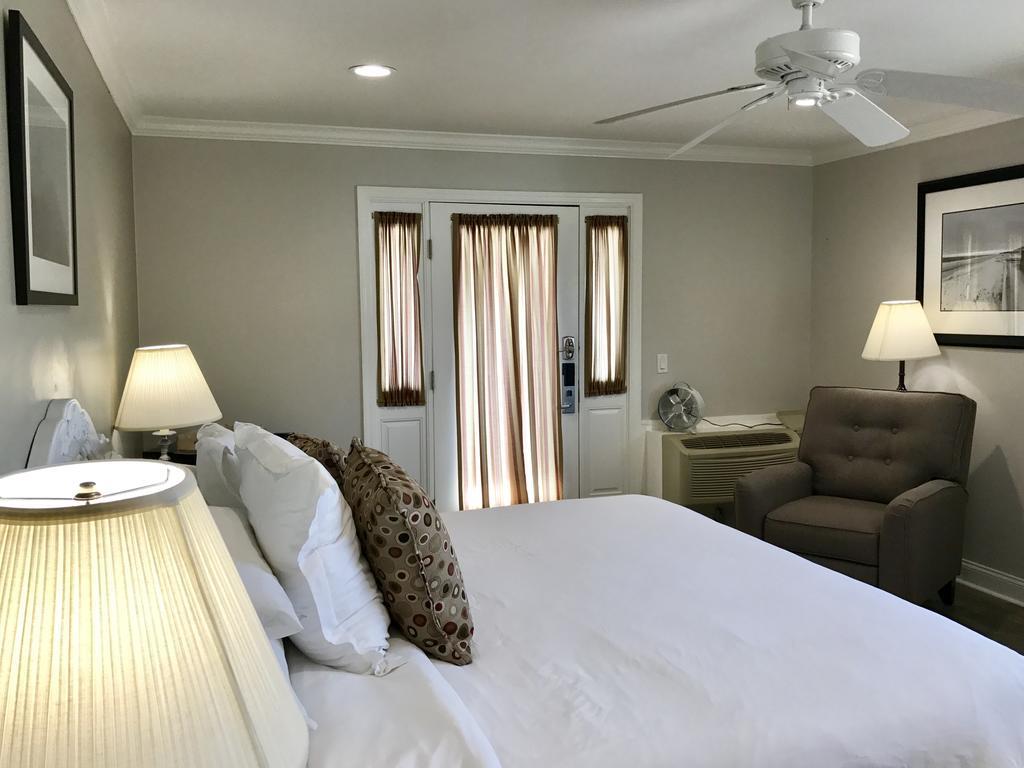 Kenny'S Tipperary Inn Montauk Esterno foto